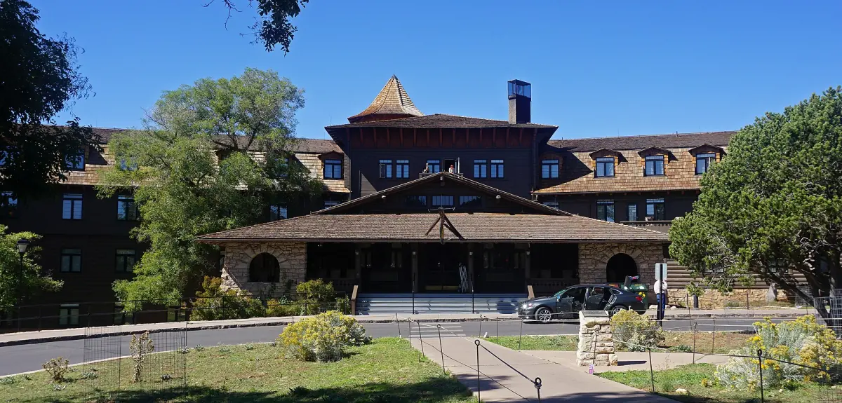 El Tovar Hotel in Grand Canyon Village