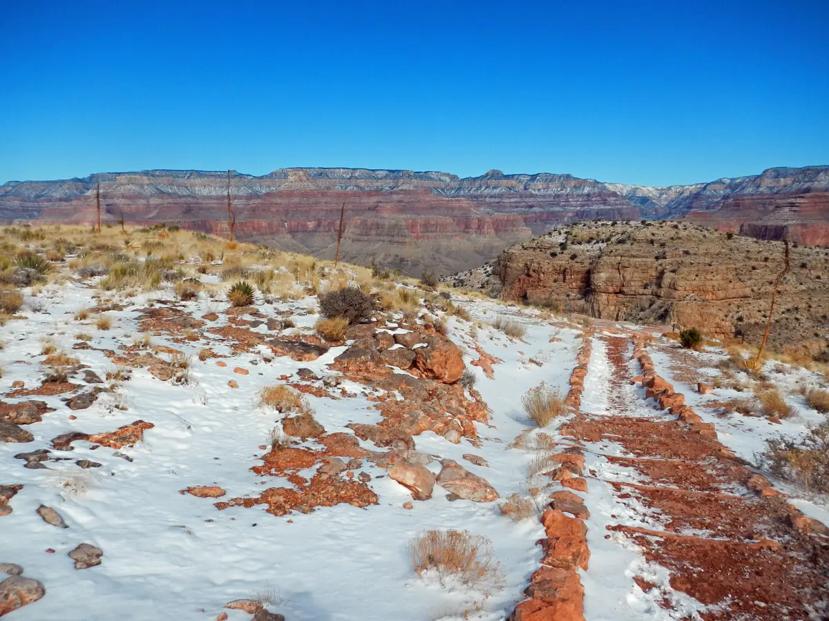 Snow on the South Kaibab Trail